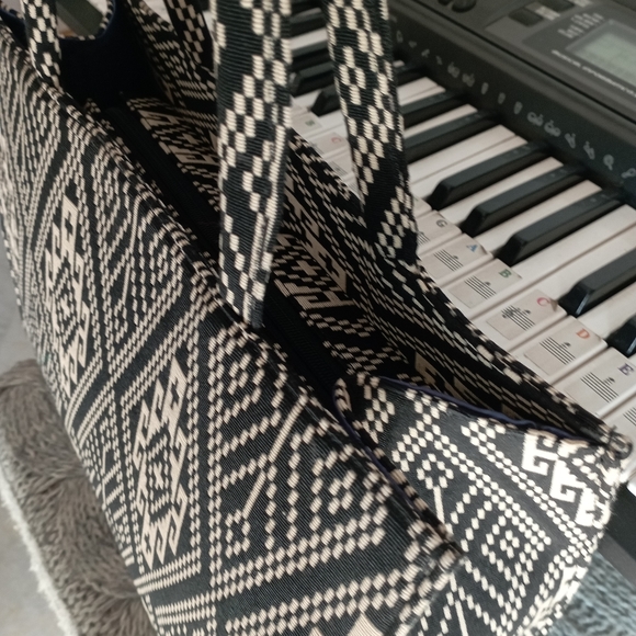 Textile Tote Bag *On Preorder Only* - Picture 4 of 7